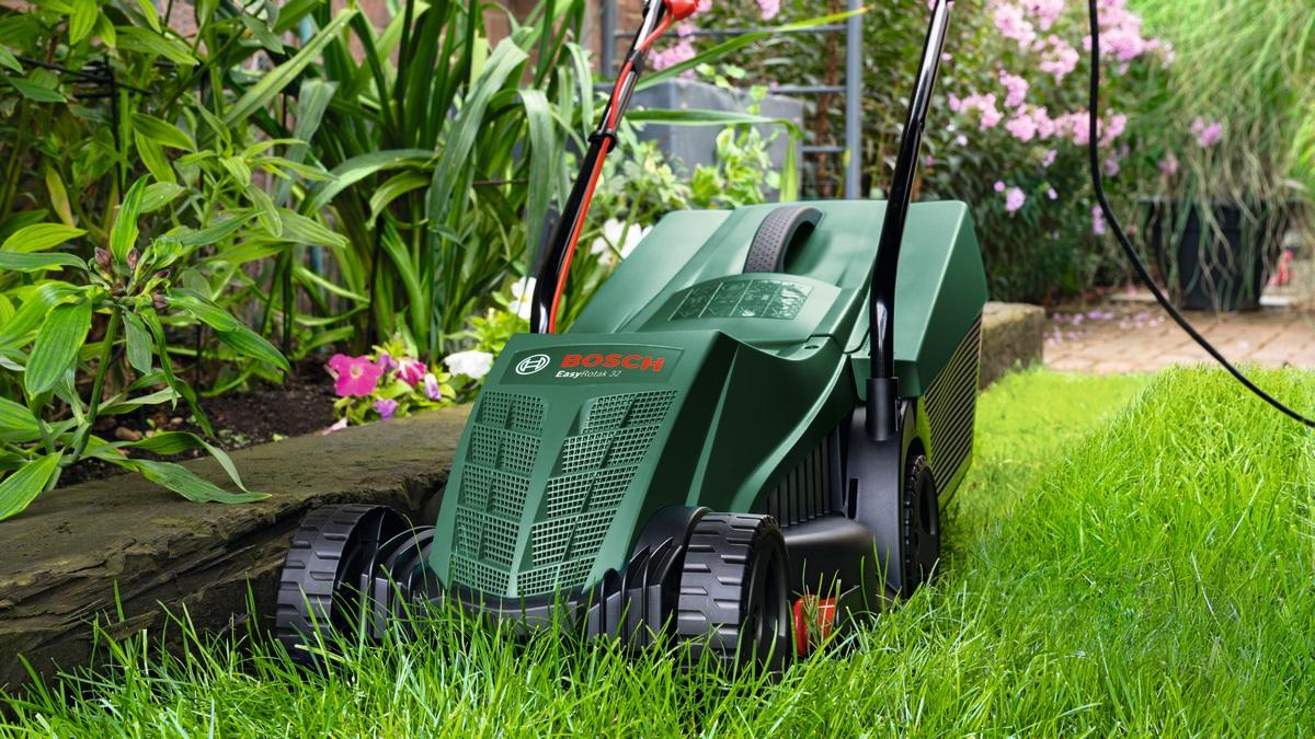 ЕЛЕКТРИЧЕСКА КОСАЧКА BOSCH 1200 W