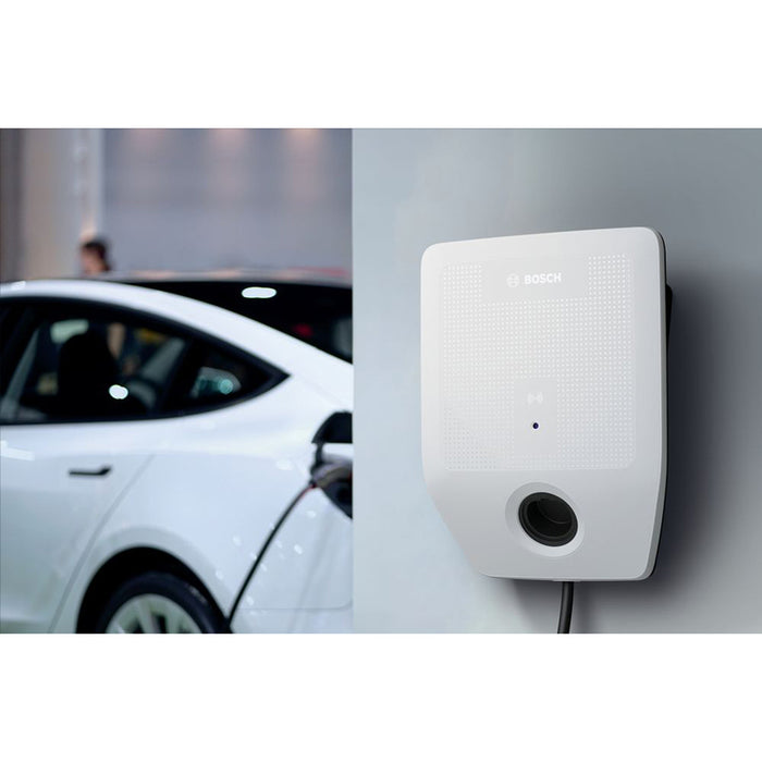 ЗАРЯДНА СТАНЦИЯ ЗА АВТОМОБИЛ 11KW С КАБЕЛ TYPE 2 BOSCH POWER CHARGE 7000I