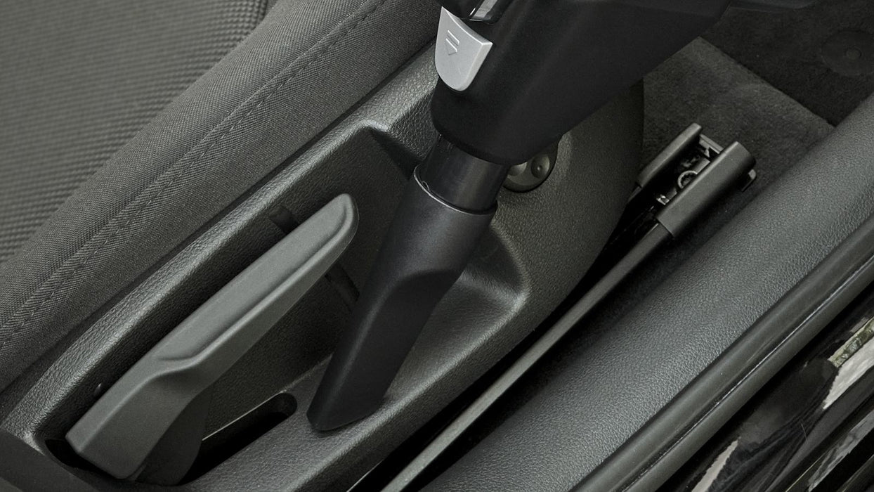 Bosch BSS711W прахосмукачка/електрическа метла Батерия Суха Без торба 0.3 л Черен, Сребърен, Бял