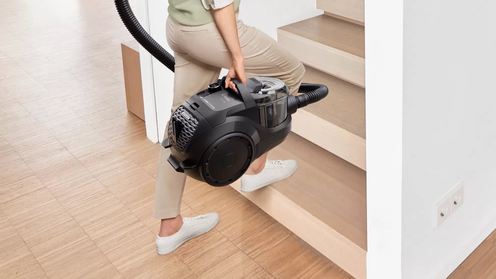 Bosch BGC21X300, SER4 Bagless vacuum cleaner, 550 W, 2.0 L, 76 dB(A), Black