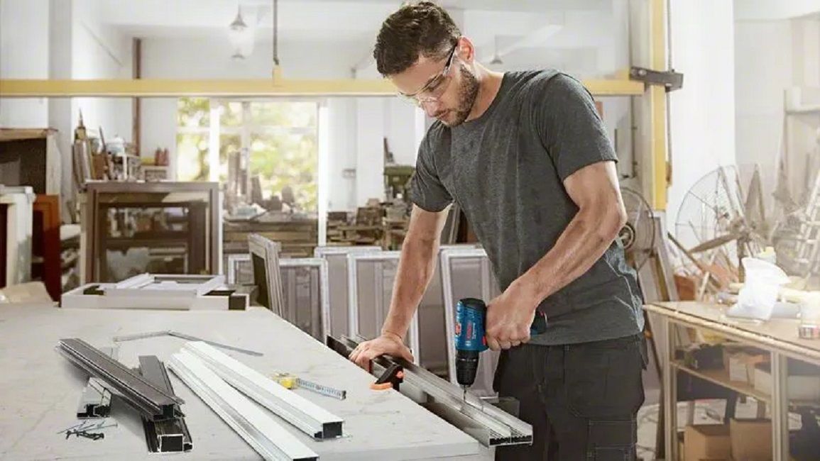 Акумулаторен винтоверт Bosch - Professional GSB 120-LI, 2 x GBA 12V 2.0Ah