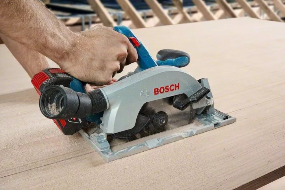 Акумулаторен циркуляр Bosch - GKS 185-LI Professional, с батерия и зарядно