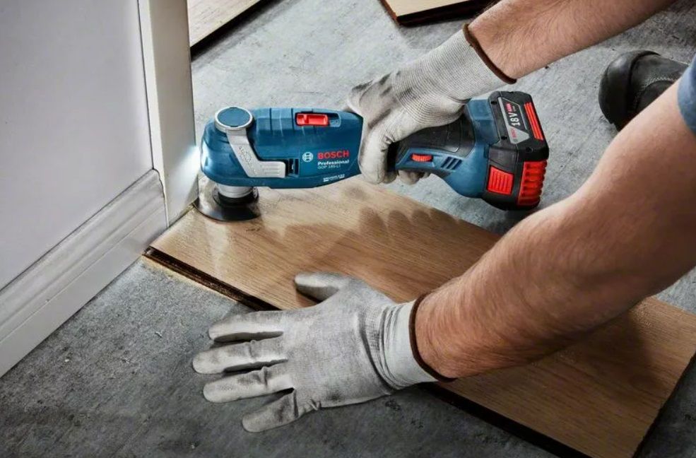 Акумулаторен мултишлайф Bosch - GOP 185-LI, без батерия и зарядно