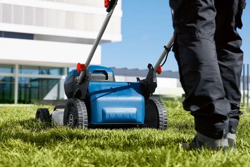 Акумулаторна косачка за трева Bosch - GRA 18V2-46, 3 в 1, без батерии