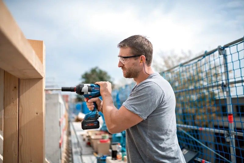 Акумулаторен гайковерт Bosch - GDS 18V-1050 H Professional, с батерии и зарядно