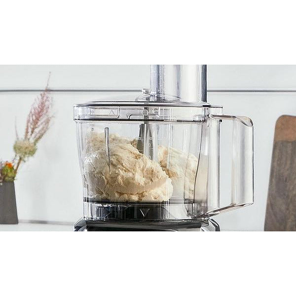 Кухненски робот Bosch MCM3501M + Сборник с рецепти Baby Chef