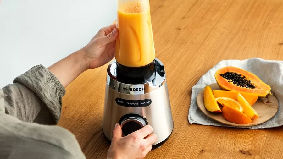Bosch MMB6384M Series 4, VitaPower Blender, 1200 W, Glass ThermoSafe jug 1.5 l, Tritan ToGo bottle 0.6 l, Speed adjustment and pulse function, ProEdge stainless steel blades made in Solingen, Stainless steel