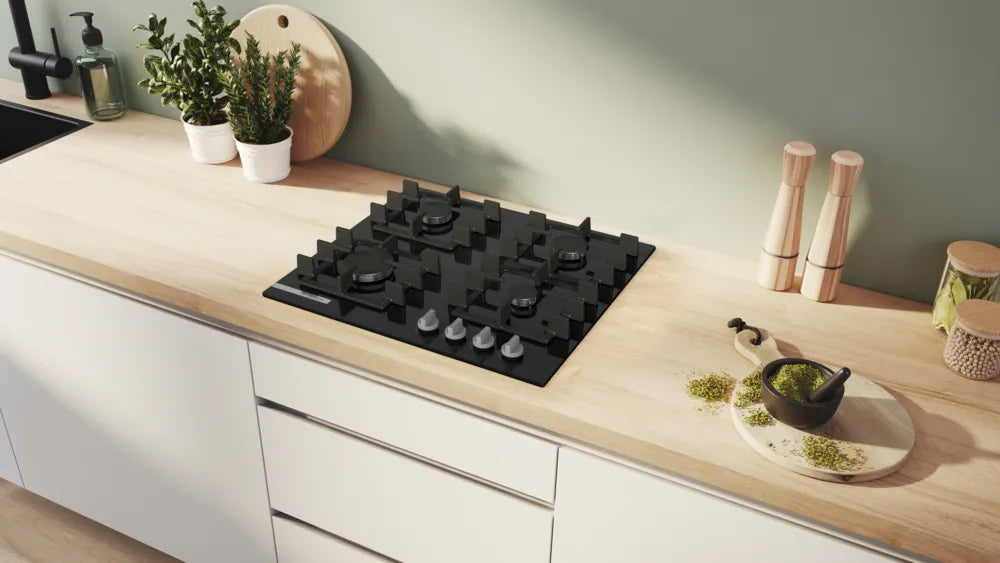 Bosch PNN6B6K40, SER4, Газов котлон, 4 зони, 9 нива на мощност, FlameSelect нов, Лесно почистване, метални копчета, черен, 60 см