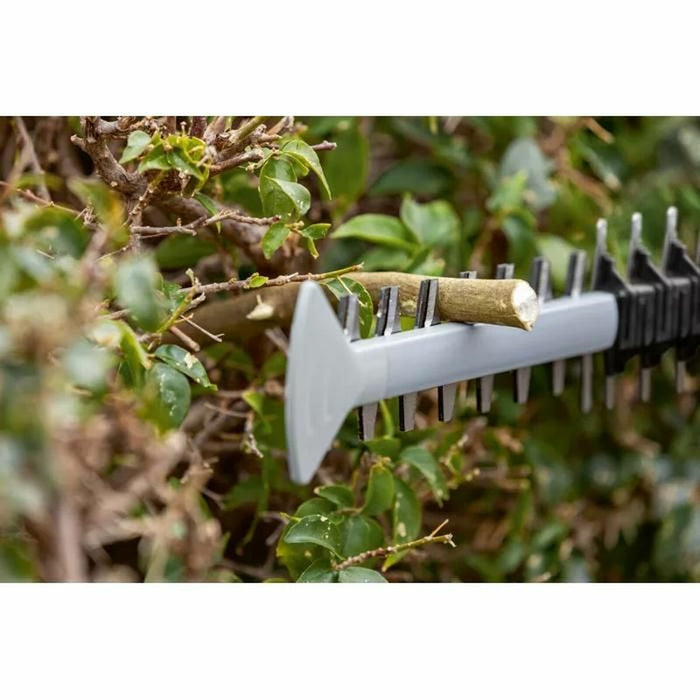 Тример за жив плет BOSCH 06008C9500 18 V