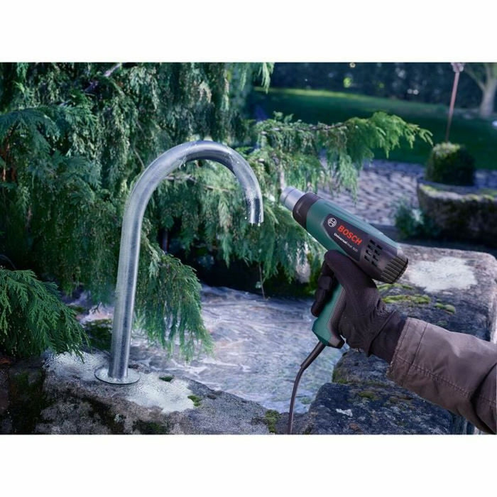 Пистолет за горещ въздух BOSCH Universal Heat 600 1800 W