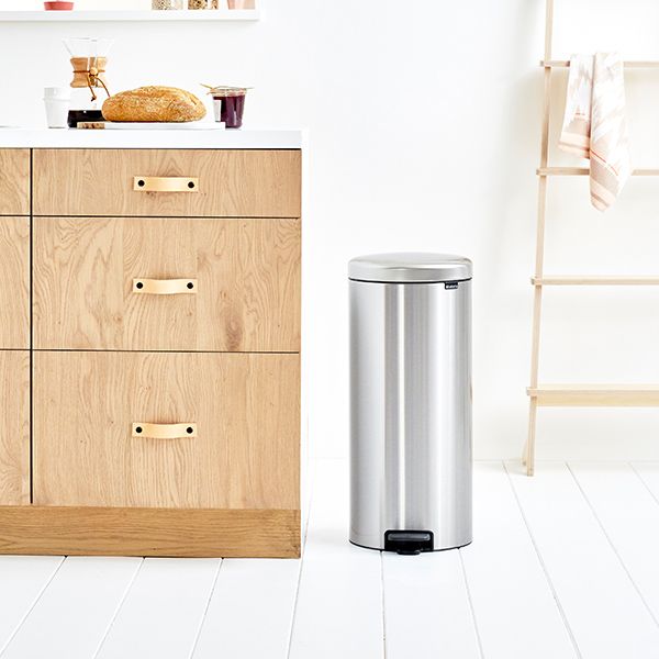 Кош за отпадъци Brabantia - NewIcon, 30 l, Matt Steel Fingerprint Proof