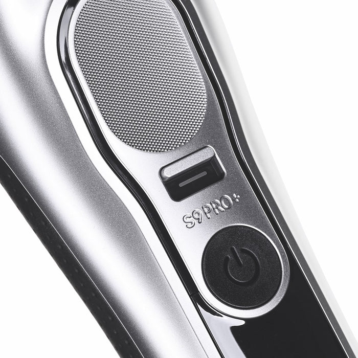 Мъжка самобръсначка Braun Series 9 Pro+ 9667CC, фолио, тример, сребрист