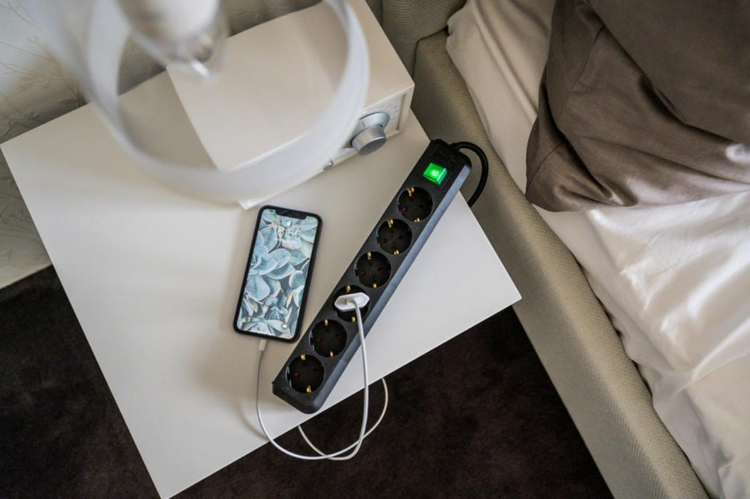 РАЗКЛОНИТЕЛ 6 ГНЕЗДА 3M ЧЕРЕН ECO КЛЮЧ