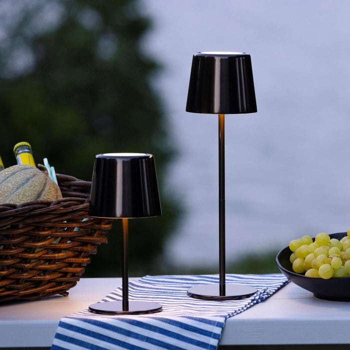 LED НАСТОЛНА ЛАМПА XAANA ЧЕРЕН ЦВЯТ