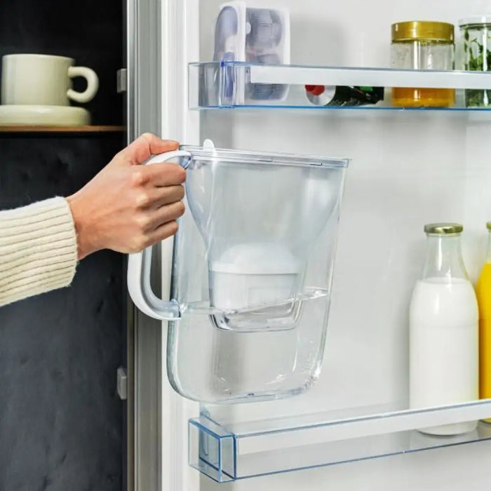 Brita Style Essential + 4 MAXTRA PRO PURE PERFORMANCE