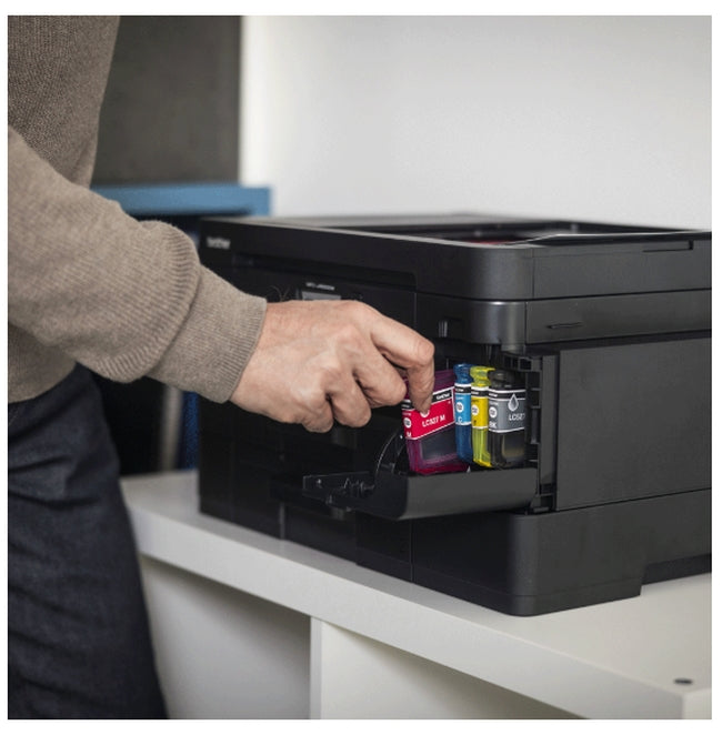 Мастилена касета Brother LC527XLM Magenta за MFCJ5010DW/MFCJ5110DW - капацитет 2000 страници