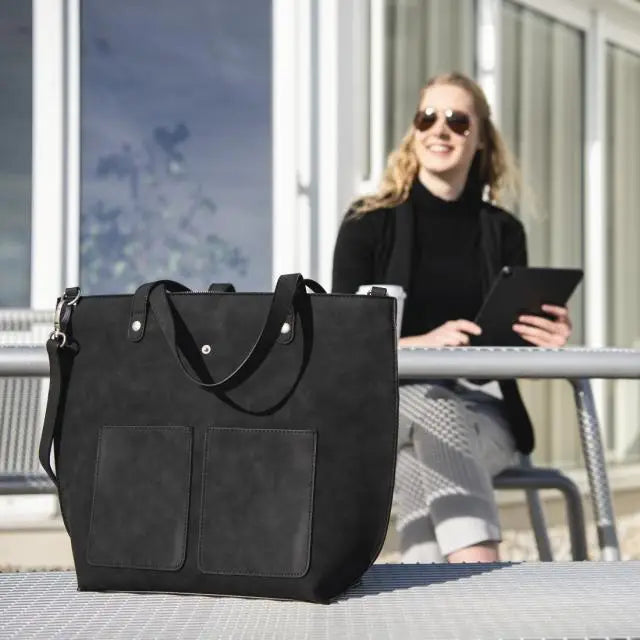 Чанта за лаптоп HAMA Classy 40 cm (15.6’) Черна