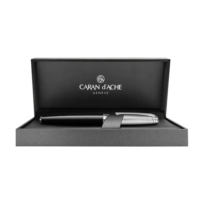 Химикалка Caran d'Ache Leman - Bicolor Black