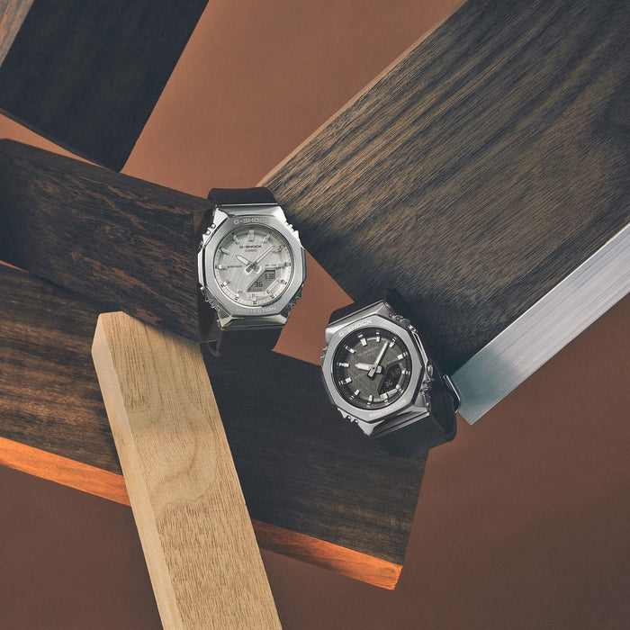 Дамски часовник Casio G-Shock - GM-S2110-1A7ER