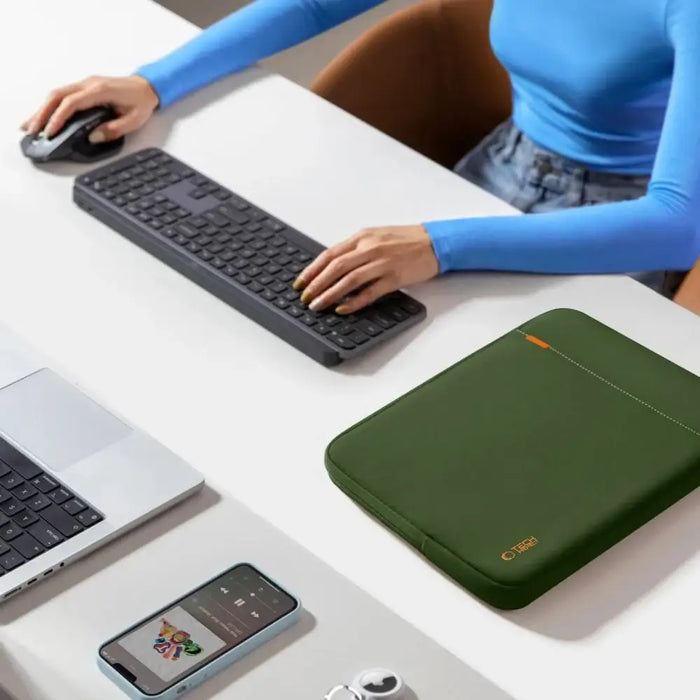Чанта за лаптоп Tech-Protect Defender 15-16 - зелена