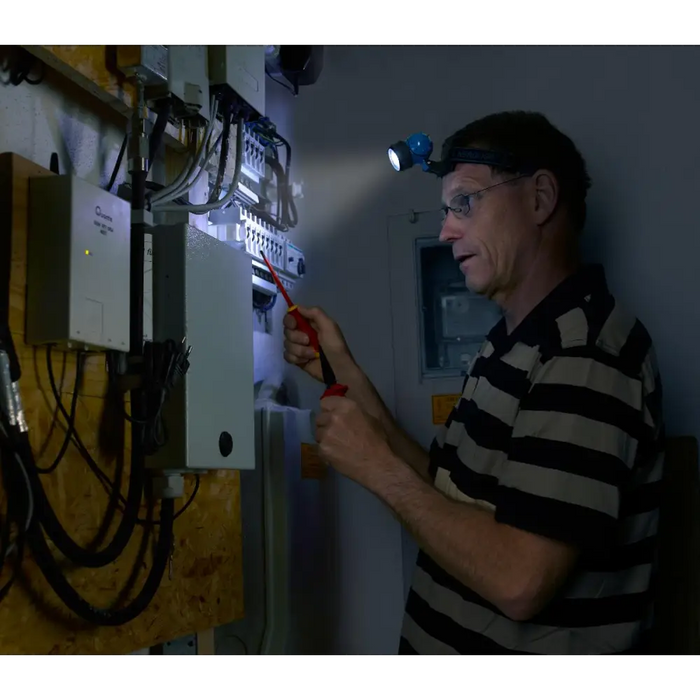 ЧЕЛНИК 7 БРОЯ LED СВЕТЛИНИ KWB