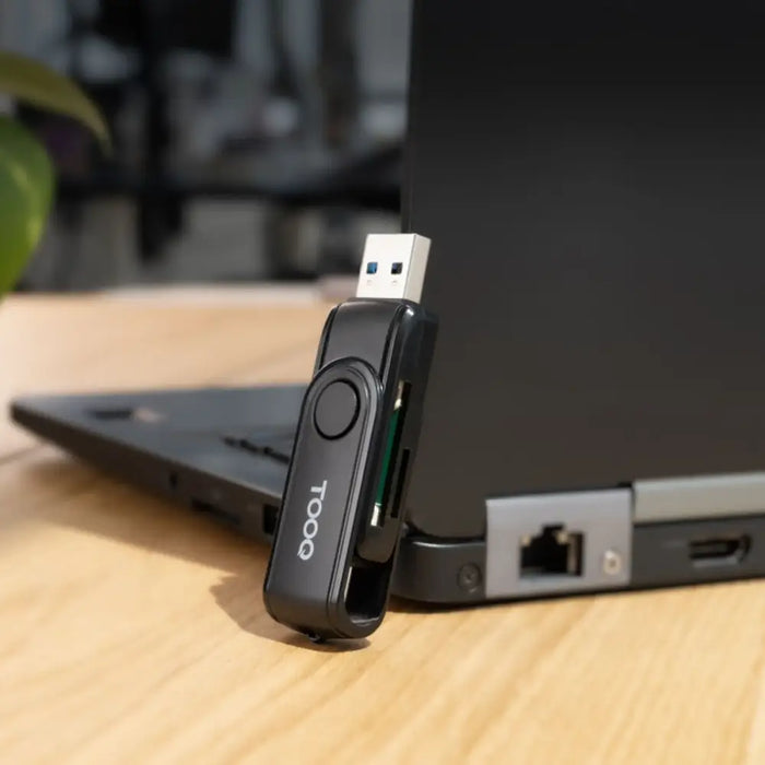 Четец за карти TooQ TQR-3003B Черен