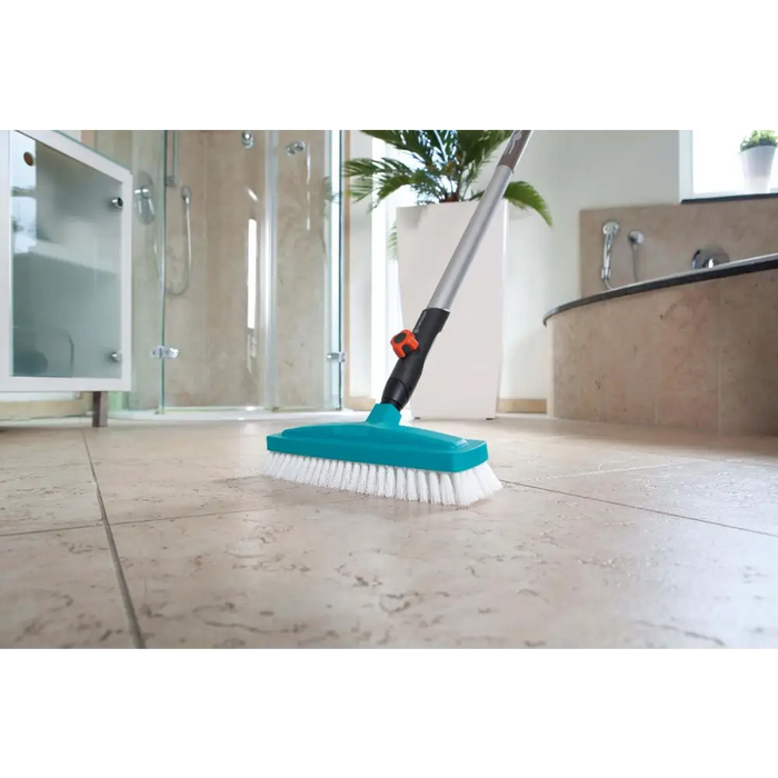 ЧЕТКА ЗА МИЕНЕ 30СМ GARDENA COMBISYSTEM