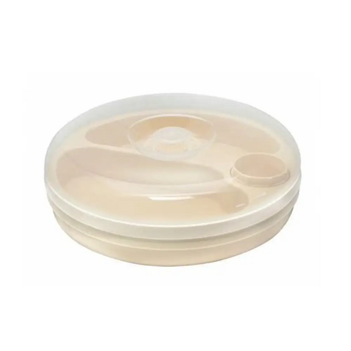 Чинията се поддържа топла с капак