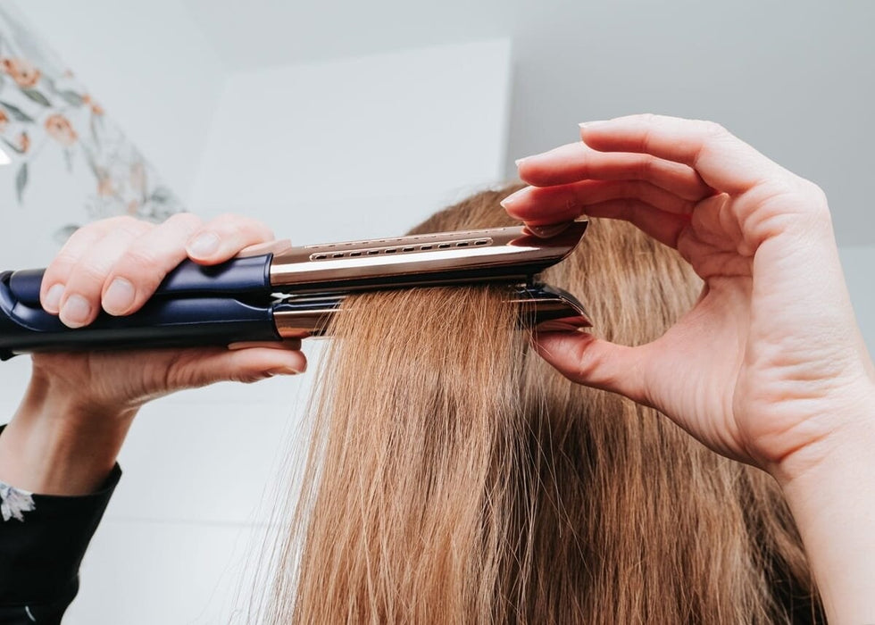 Преса за коса Concept PROFI Care VZ8100 синя, златна