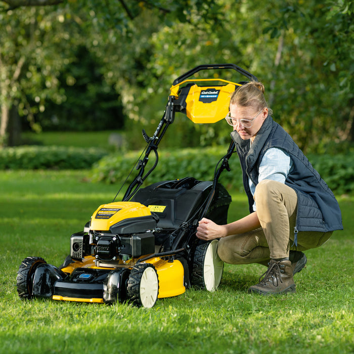 МОТОРНА САМОХОДНА КОСАЧКА CUB CADET LM3 CRC46S 140.0 см3, ШИРИНА НА КОСЕНЕ 46.00 см, САМОХОДНА ФУНКЦИЯ