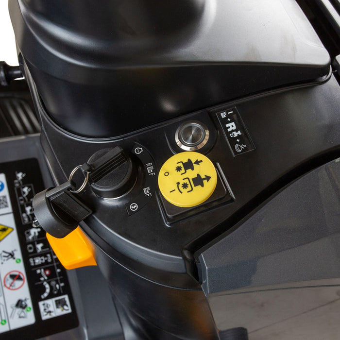 ТРАКТОР ЗА КОСЕНЕ CUB CADET LT2 R92 547.0 см3, 3500 m²