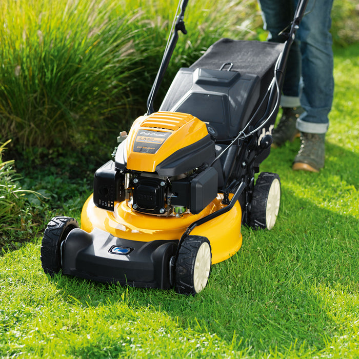 МОТОРНА САМОХОДНА КОСАЧКА CUB CADET LM2 DR46S 159.0 см3, 3.40 КС, ШИРИНА НА КОСЕНЕ 46.00 см, САМОХОДНА ФУНКЦИЯ