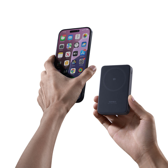 Cuktech WPB100 10000 mAh Qi2 Магнитна външна батерия 30W със стойка - Черна