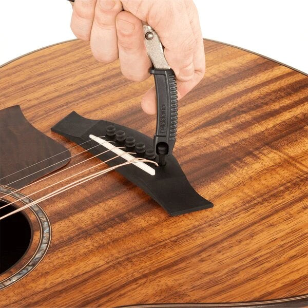 D'Addario DP0002 - навивач на струни, резачка и издърпвач на щифтове за бридж