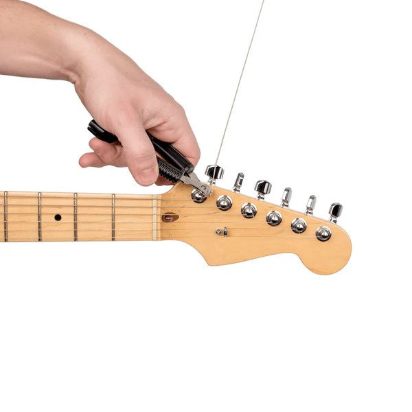 D'Addario DP0002 - навивач на струни, резачка и издърпвач на щифтове за бридж