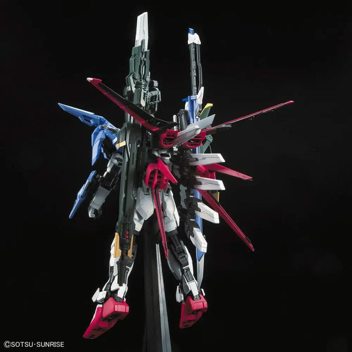 Декоративна фигурка Bandai PG 1/60 PERFECT STRIKE GUNDAM