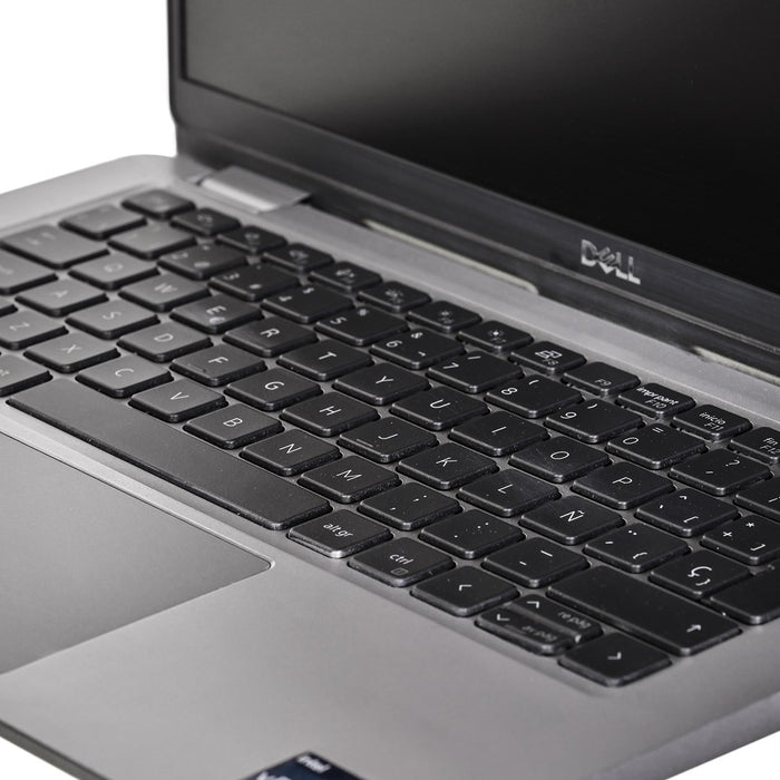 DELL LATITUDE 5330 i5-1245U 16GB 256GB SSD 13" FHD Win11pro УПОТРЕБЯВАН