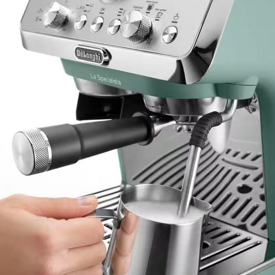 Кафемашина DeLonghi La Specialista Arte EC9155.GR