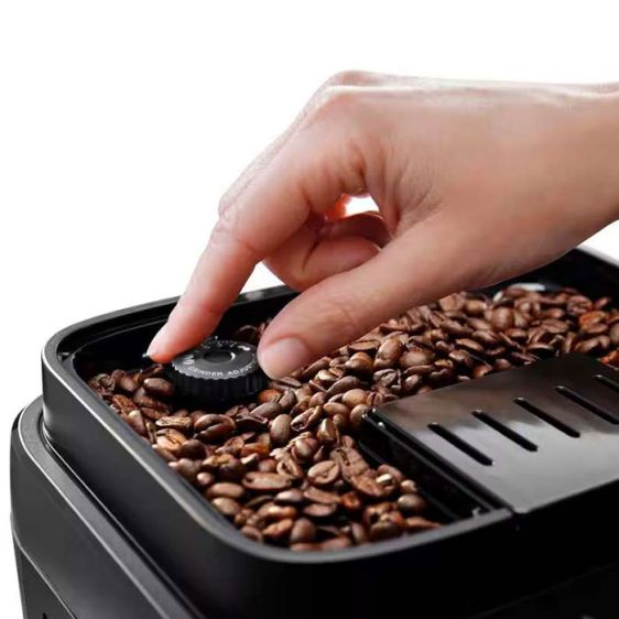 Кафемашина Delonghi Magnifica Evo ECAM290.51.B