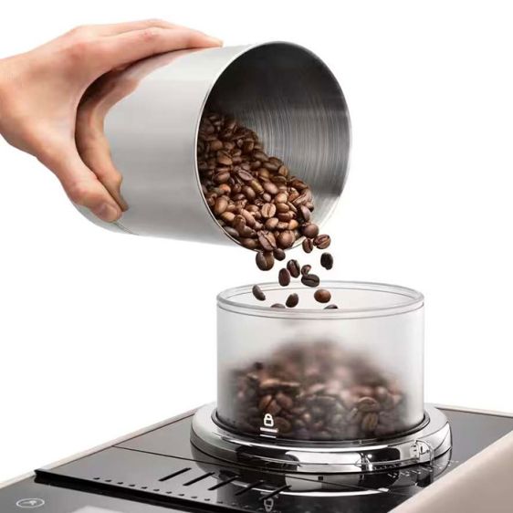 Кафемашина Delonghi Rivelia EXAM440.55.BG