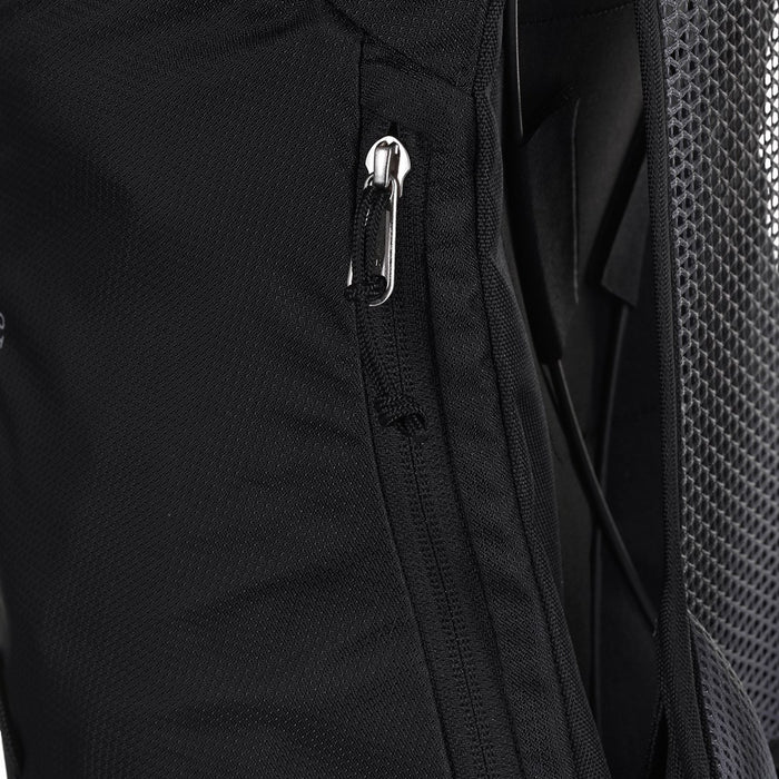 Раница за туризъм DEUTER AC LITE 16, черна