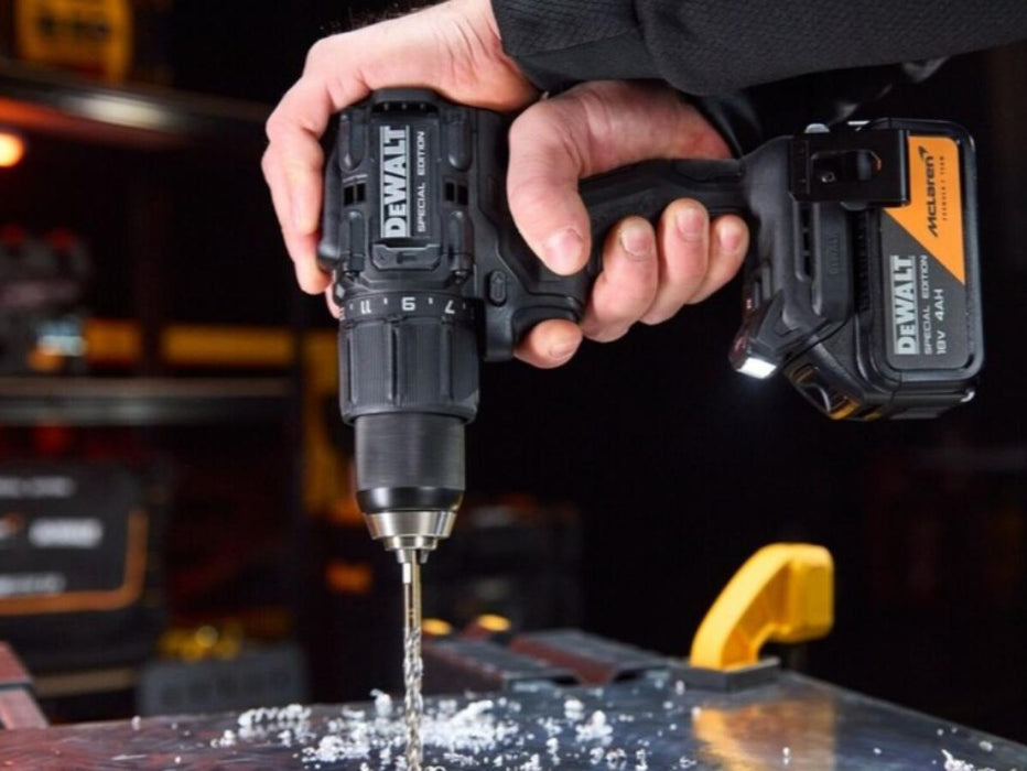 АКУМ. ВИНТОВЕРТ DCD86MM1T DEWALT
