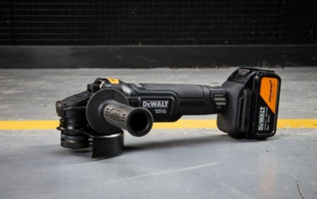 АКУМУЛАТОРЕН ЪГЛОШЛАЙФ DCG45MP2T DEWALT