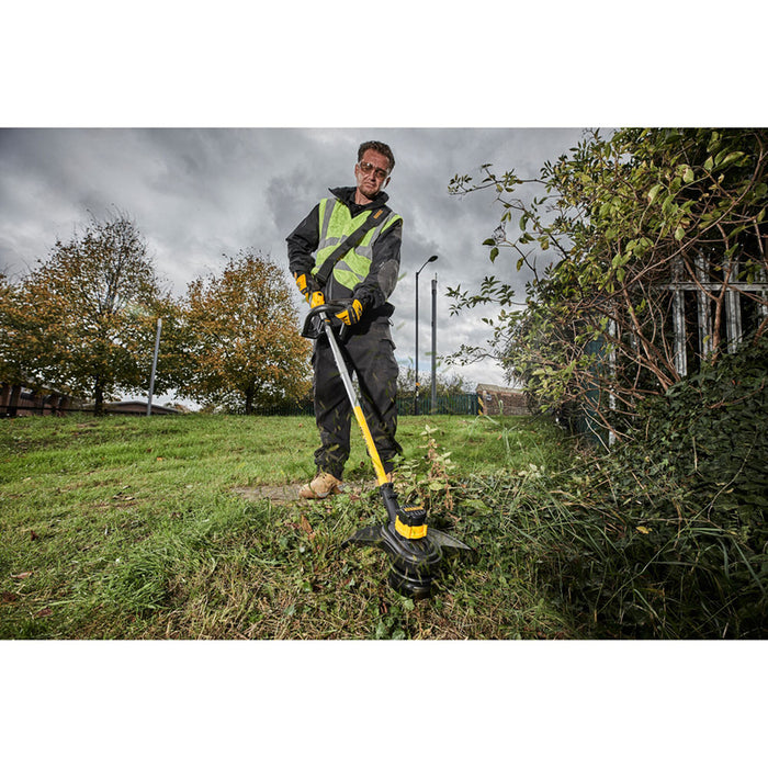 АКУМУЛАТОРЕН БЕЗЧЕТКОВ ТРИМЕР DEWALT DCM561P1-QW SET 18 V, БРОЙ БАТЕРИИ 1, 5.00 Ah, ШИРИНА НА КОСЕНЕ 33.00 см