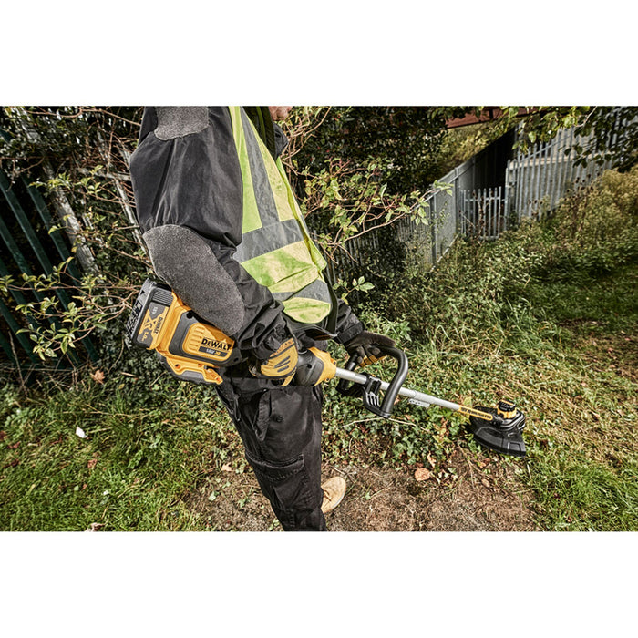 АКУМУЛАТОРЕН БЕЗЧЕТКОВ ТРИМЕР DEWALT DCM561P1-QW SET 18 V, БРОЙ БАТЕРИИ 1, 5.00 Ah, ШИРИНА НА КОСЕНЕ 33.00 см