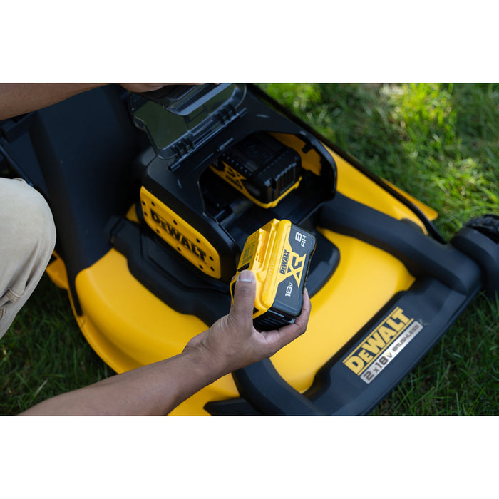 АКУМУЛАТОРНА БЕЗЧЕТКОВА КОСАЧКА DEWALT DCMWP134W2-QW 18 V, ШИРИНА НА КОСЕНЕ 53.00 см, БРОЙ БАТЕРИИ 2, 8.00 Ah