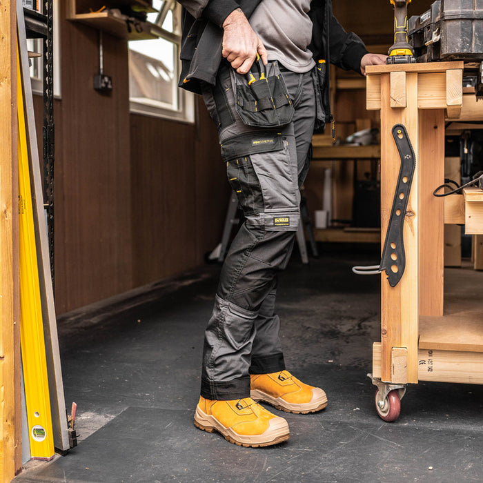 РАБОТЕН ПАНТАЛОН DEWALT FAIRHAVEN РАЗМЕР 36/32