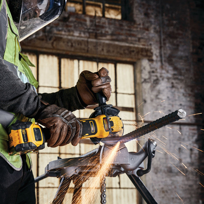 АКУМУЛАТОРЕН ЪГЛОШЛАЙФ DEWALT DCG409VSN-XJ 18 V, 125 мм