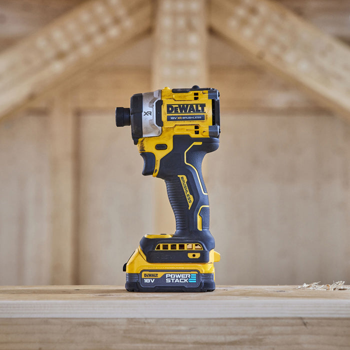 АКУМУЛАТОРЕН БЕЗЧЕТКОВ КОМПЛЕКТ DEWALT DCK2200H2T-QW 18 V, БРОЙ БАТЕРИИ 2, 5.00 Ah, КУФАР