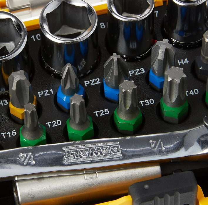 Комплект тресчотка с битове и вложки DеWALT - DT71516, 24 части